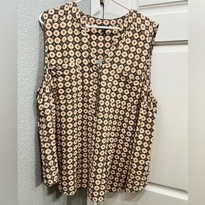 Torrid linen blend double pocket sleeveless top